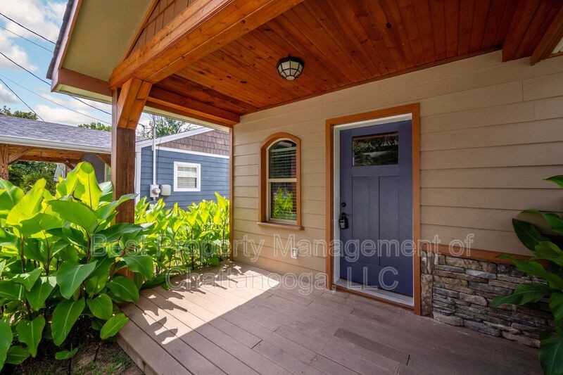 404 Somerville Ave - Photo 3 of 29
