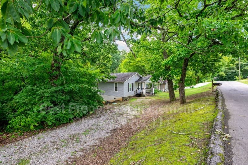 4802 Oakland Ave - Photo 5 of 24