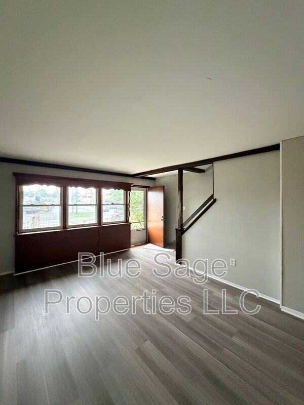 3403 Township Line Rd - Photo 4 of 28