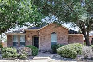 featured image of 1346 Vermont Ave