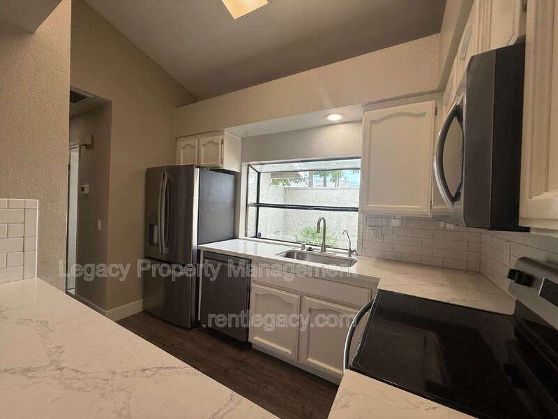 7059 Sprig Dr - Photo 4 of 19