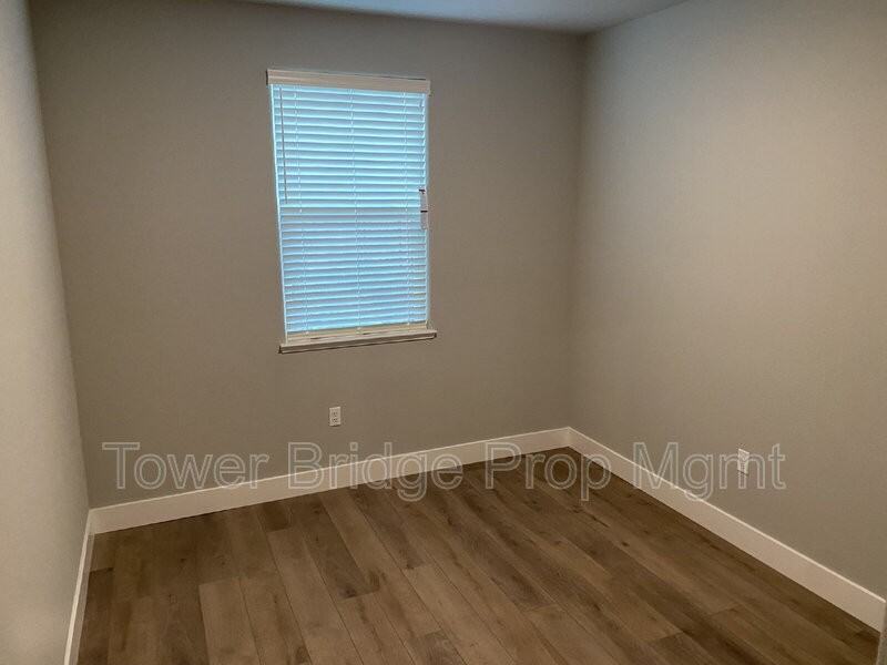 3836 Firestar Way - Photo 6 of 39