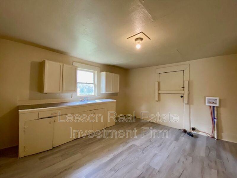 3106 Boone St - Photo 3 of 9