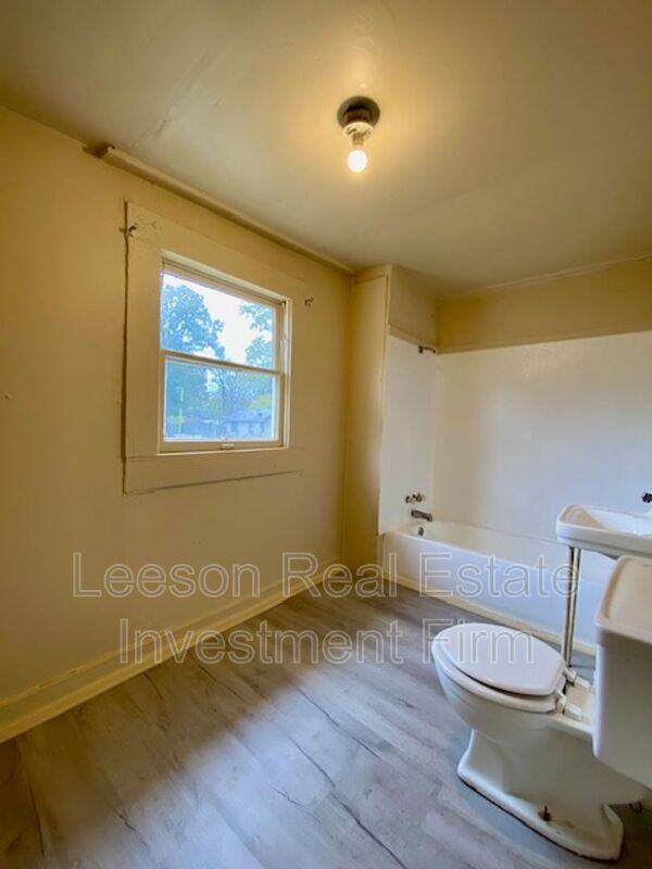 3106 Boone St - Photo 5 of 9