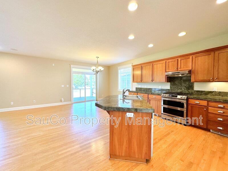 3585 Nw Gerritz Ter - Photo 7 of 39