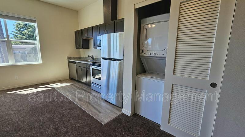 33763 E Columbia Ave - Photo 5 of 9