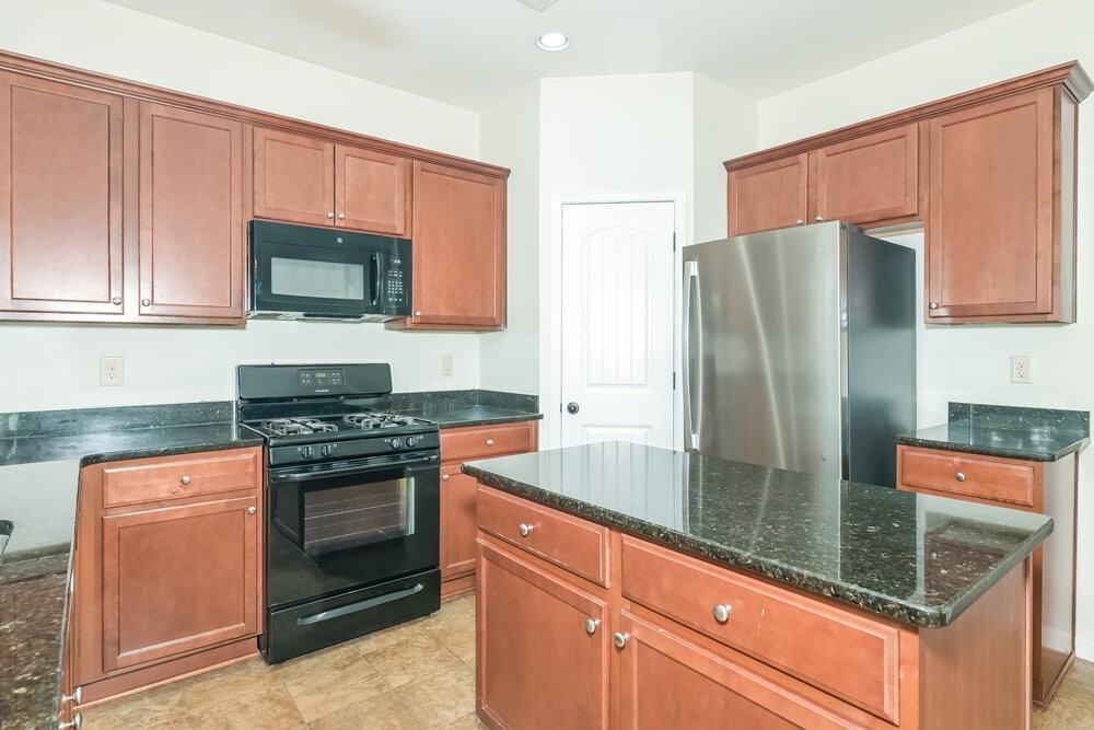 3563 Walking Stick Way - Photo 7 of 17