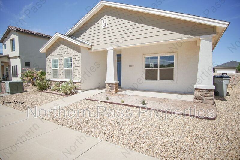 2053 William Caples St - Photo 5 of 27