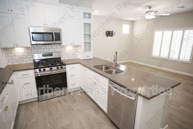 2053 William Caples St - Photo 7 of 27