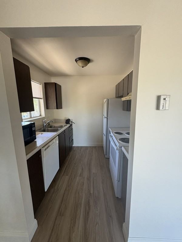 1305 Southwest Blvd - Photo 3 of 8