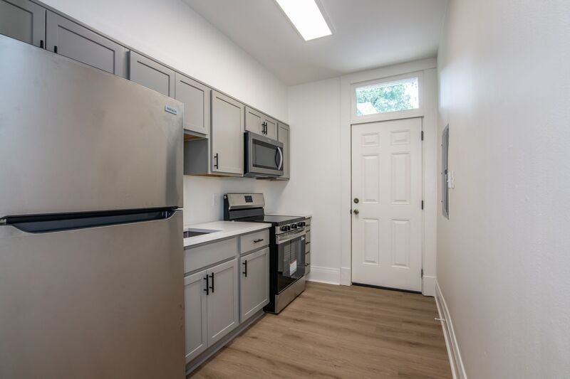 1215 15th Ave S #A - Photo 7 of 20