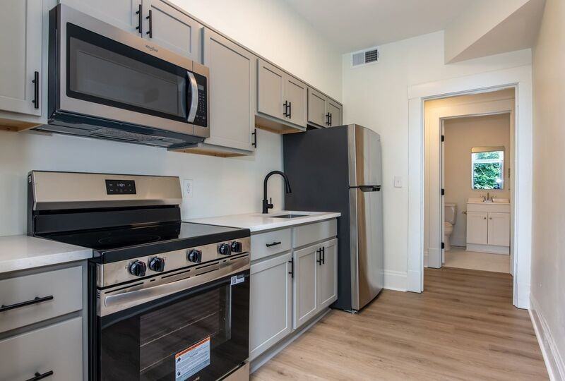 1217 15th Ave S #A - Photo 5 of 19