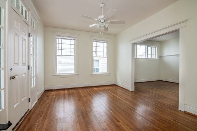 1217 15th Ave S #B - Photo 3 of 26