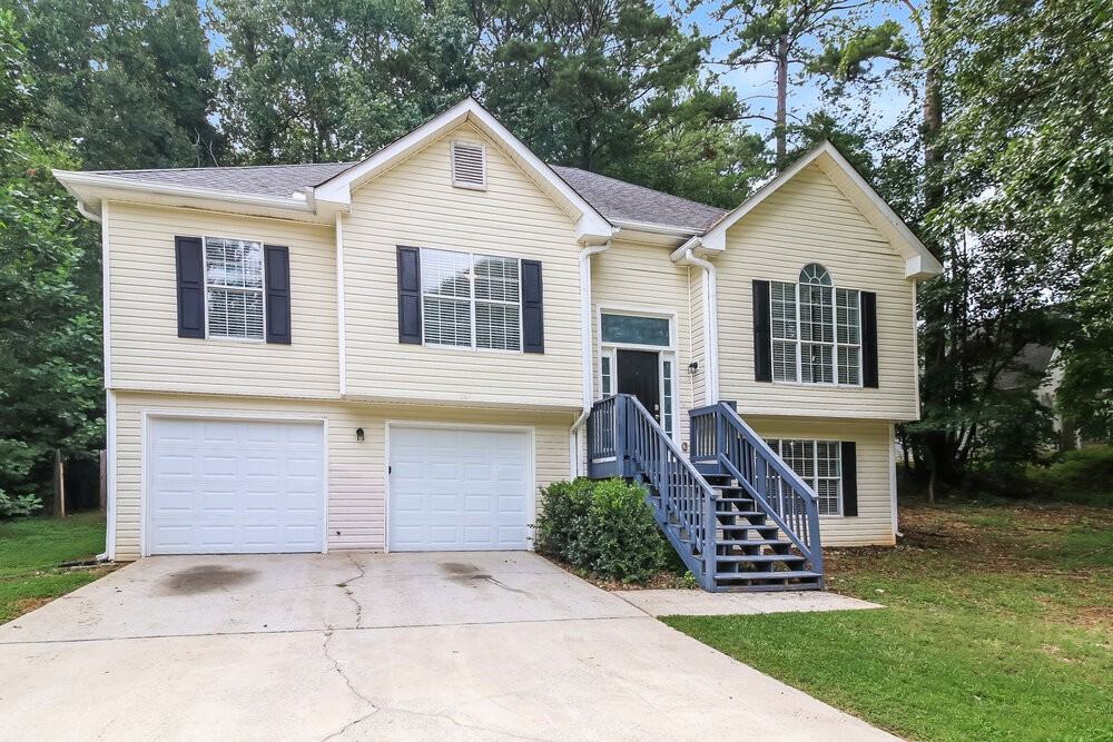 2374 Alden Woods - Photo 4 of 17