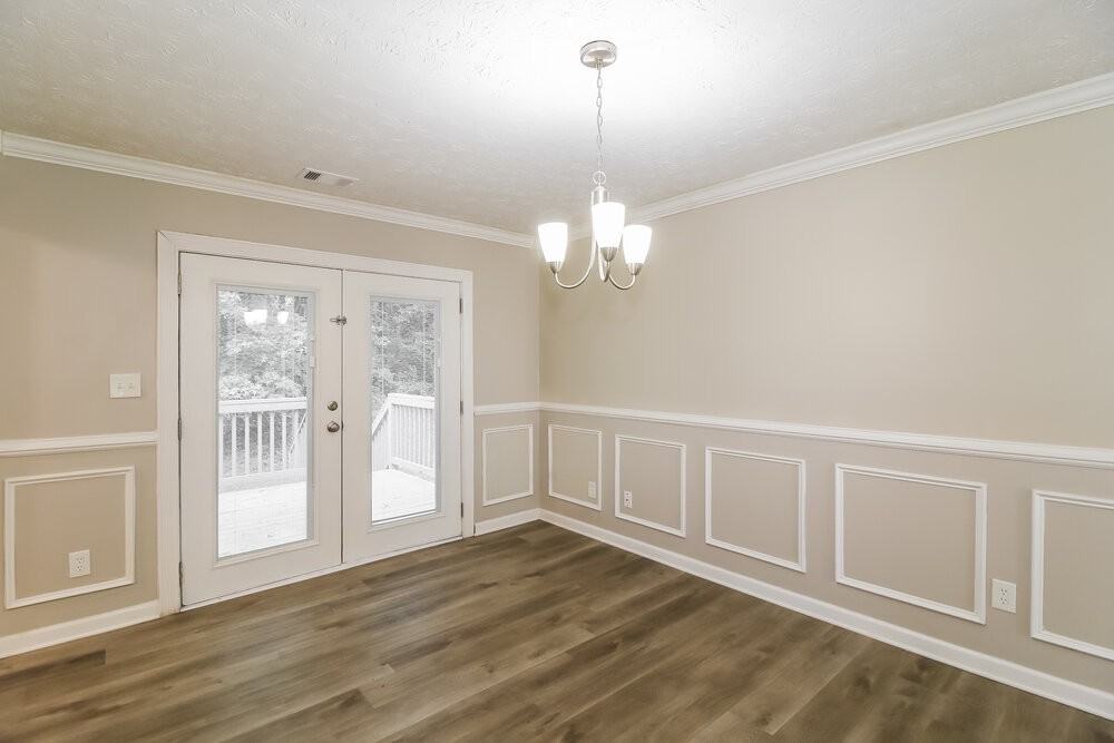 2374 Alden Woods - Photo 7 of 17
