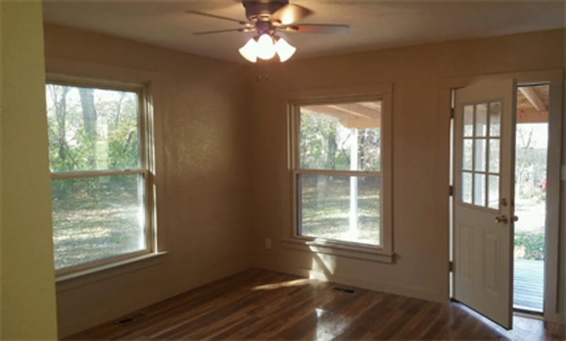 541 W Belmont Ave - Photo 2 of 17
