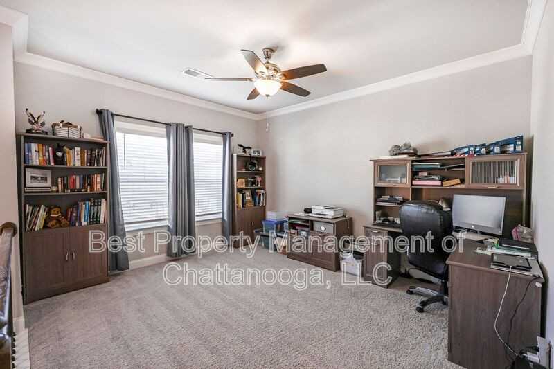 3331 Grassy Fields Ln - Photo 5 of 30
