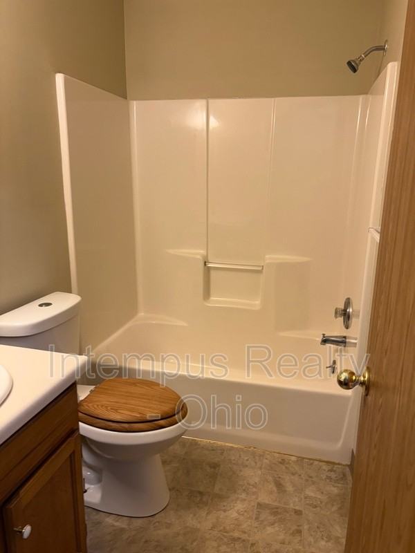 3840 Mercedes Pl #2 - Photo 6 of 8