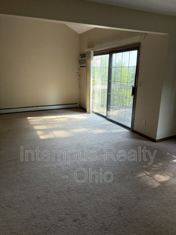 6321 Saint Andrews Dr #39 - Photo 4 of 10