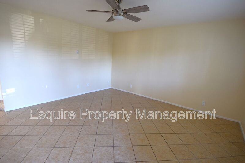 1210 Chalmette Ave - Photo 6 of 14