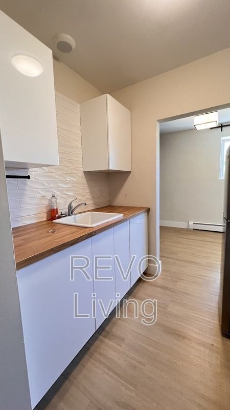 1 Barton St - Photo 6 of 10