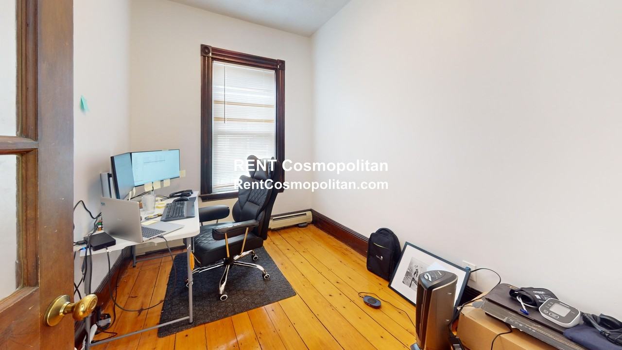 39 Temple St #2 - Photo 4 of 22