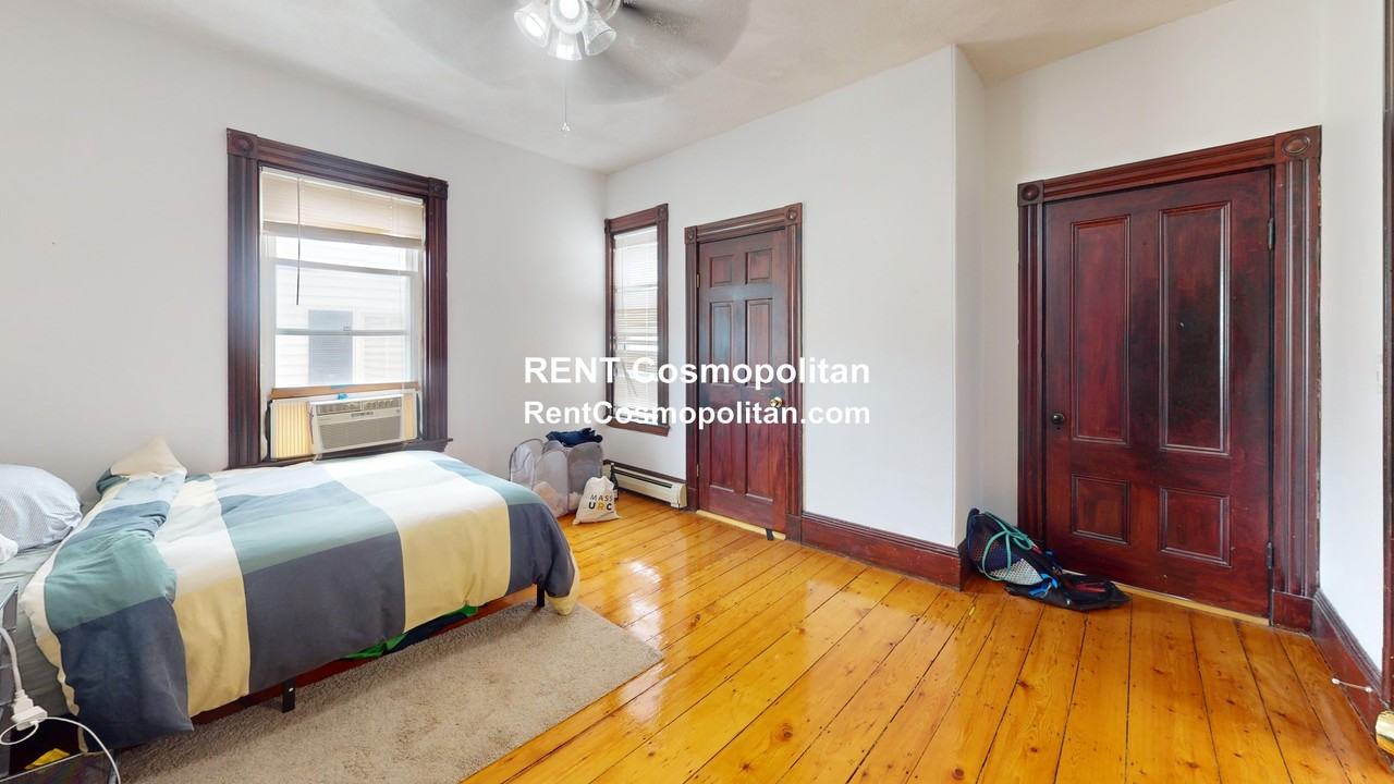 39 Temple St #2 - Photo 7 of 22