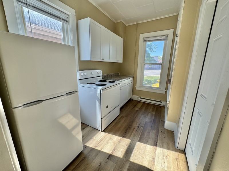 1460 Morrow St - Photo 2 of 6