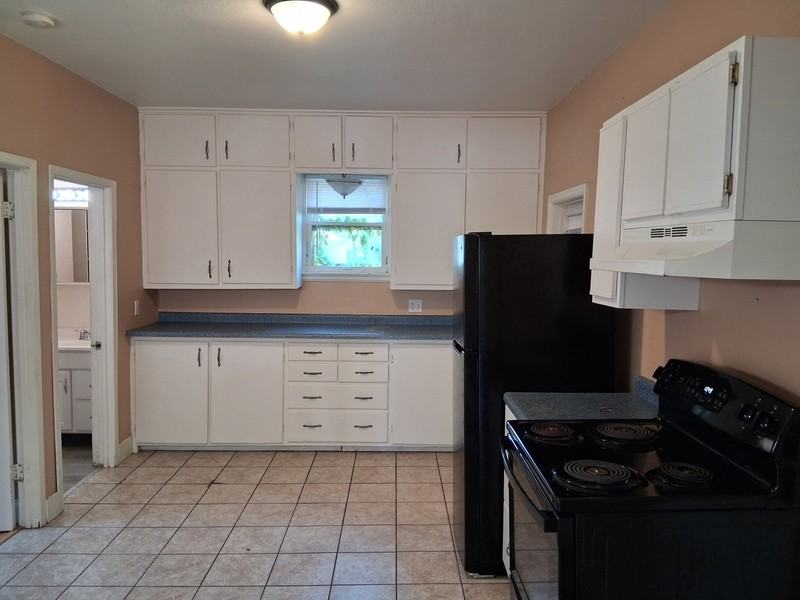 1505 Union Ave - Photo 3 of 13