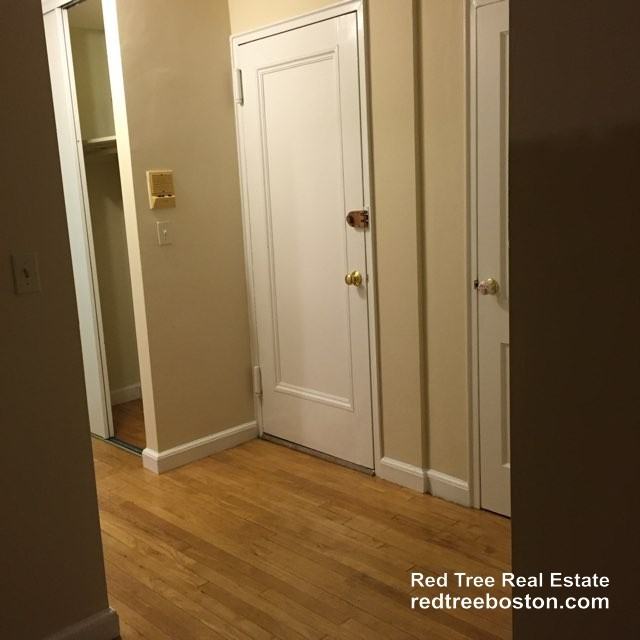 42 Dean Rd #5