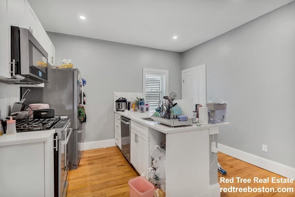 55 Saxton St #1 - Photo 2 of 28