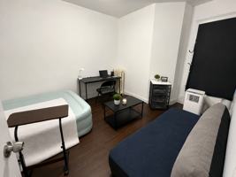 featured image of 39 Strathmore Rd #2