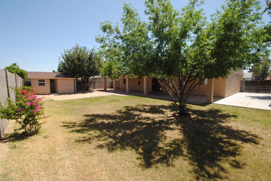 7208 W Sierra St - Photo 2 of 13