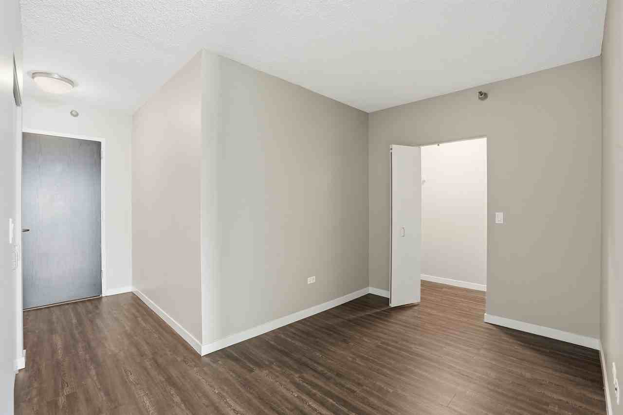 355 E Ohio St #1-1DEN - Photo 7 of 28