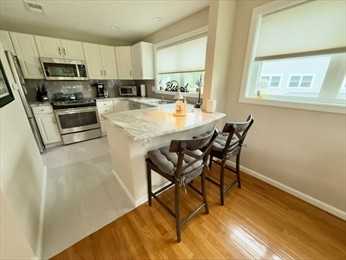 605 White Cliff Dr #605 - Photo 5 of 25