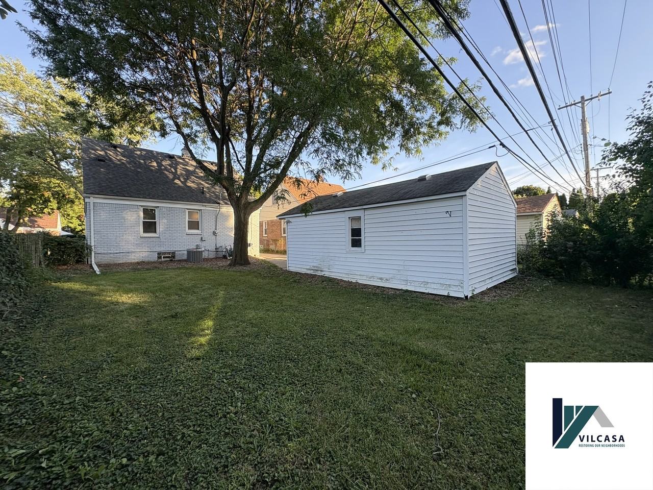 3328 Hollywood St - Photo 2 of 26