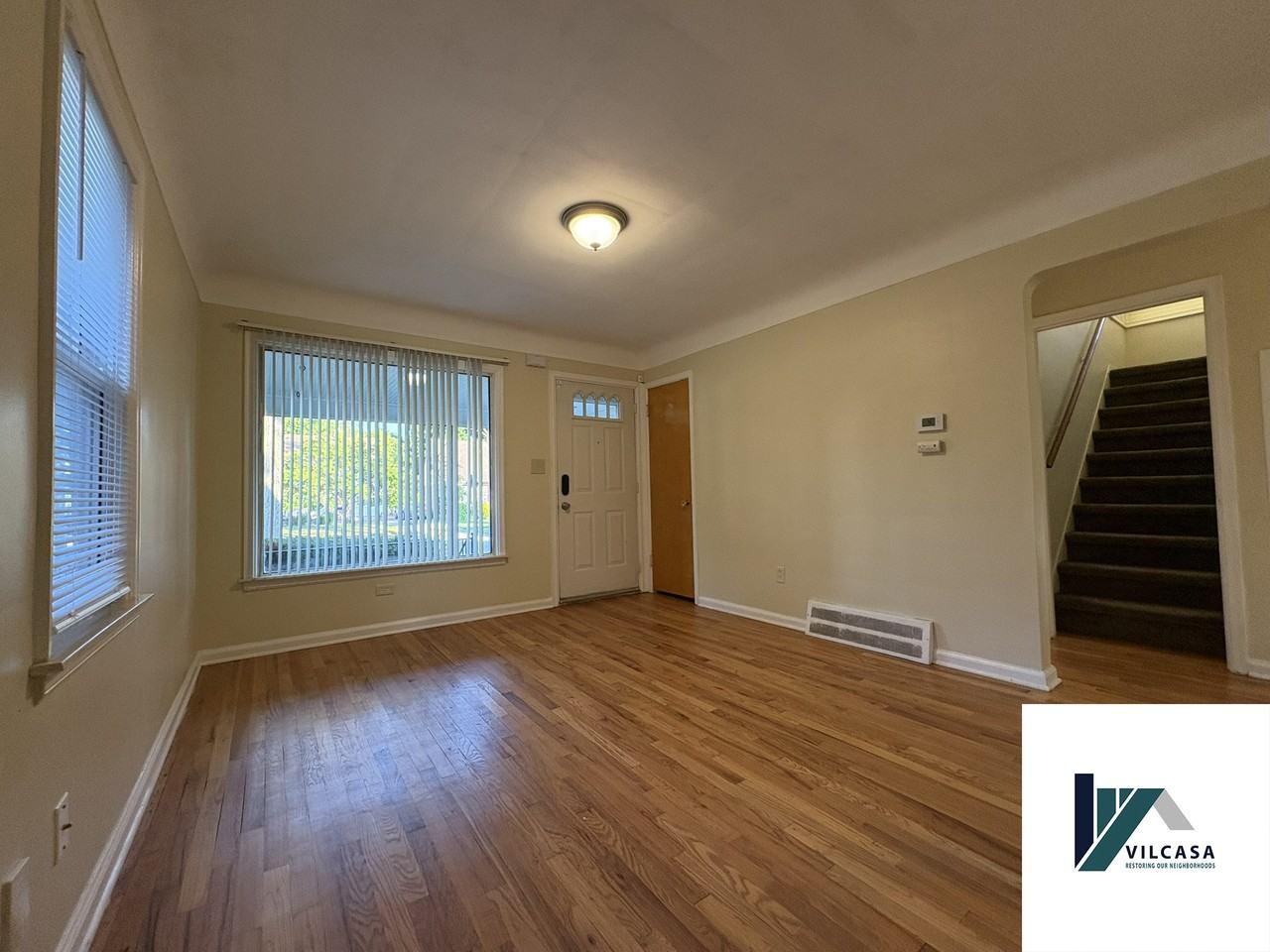 3328 Hollywood St - Photo 3 of 26