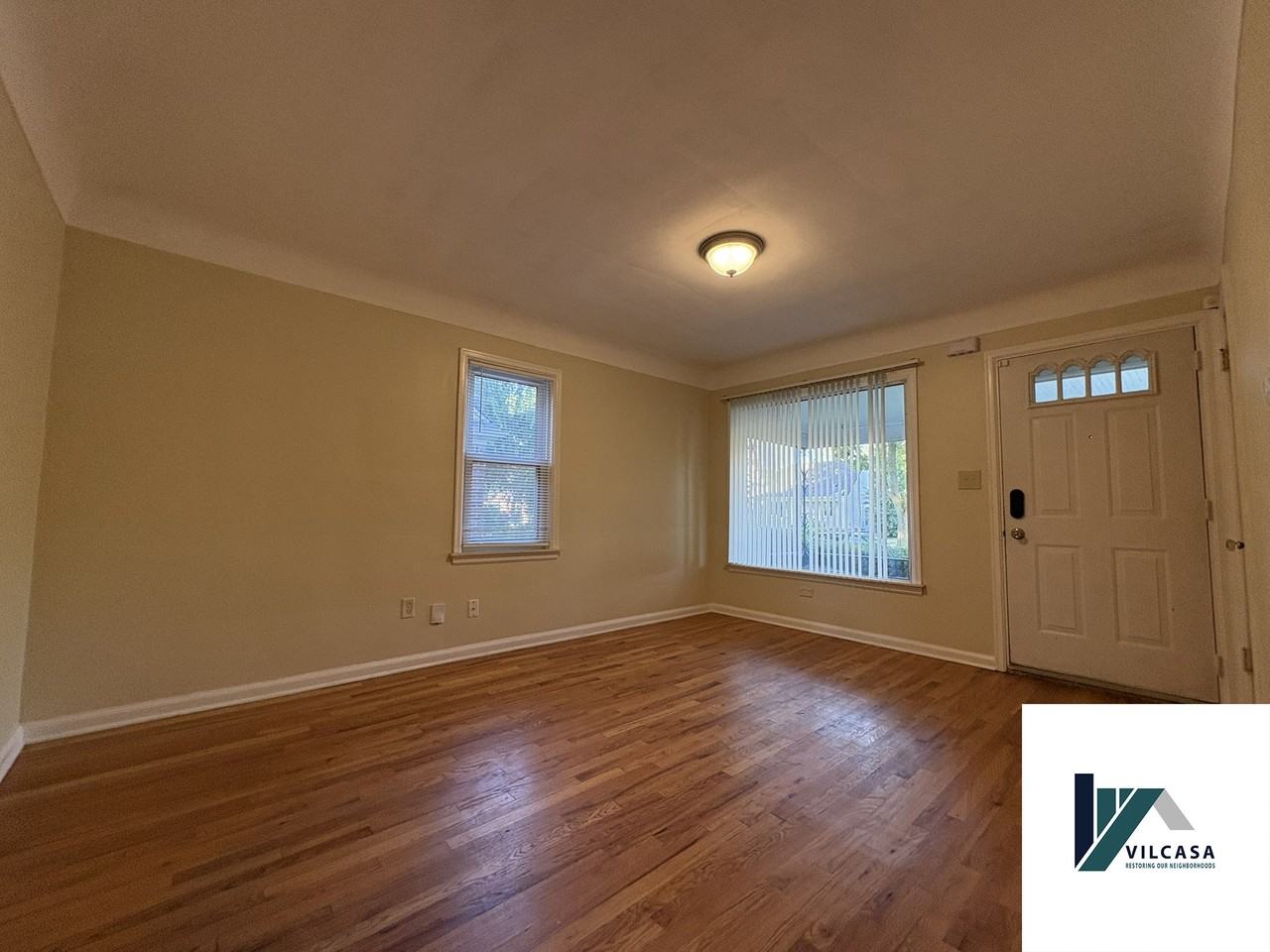 3328 Hollywood St - Photo 4 of 26