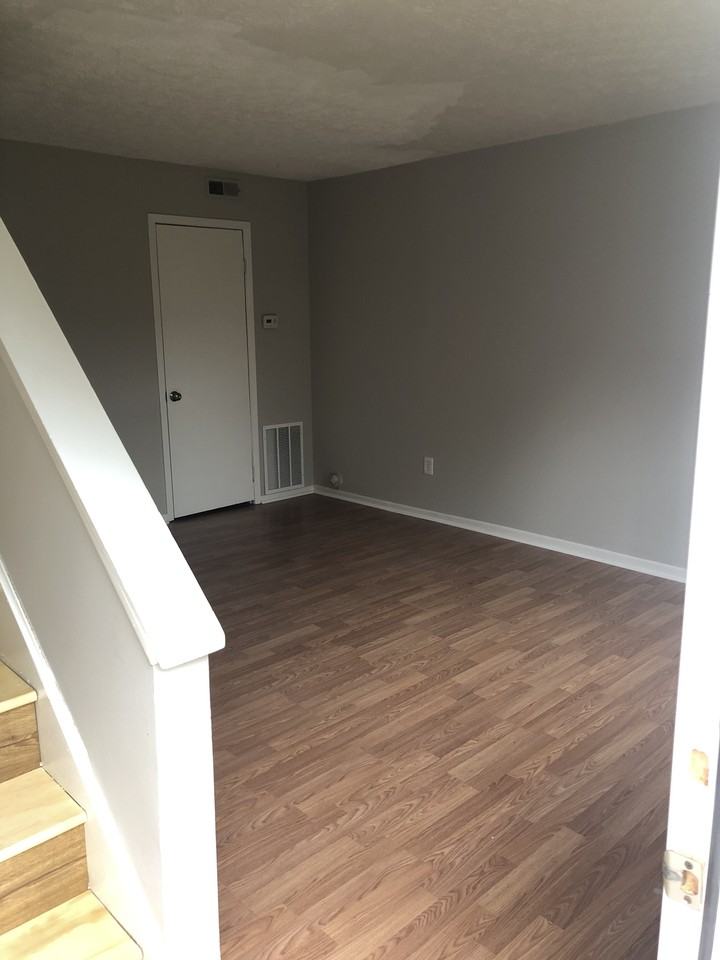 6864 Garden Terrace Rd - Photo 4 of 16