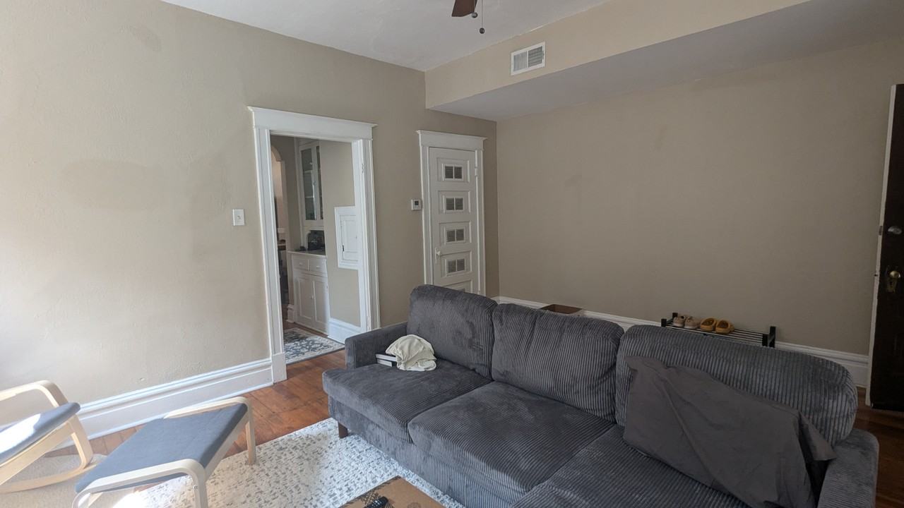 2201 Jules St #2203B - Photo 3 of 16