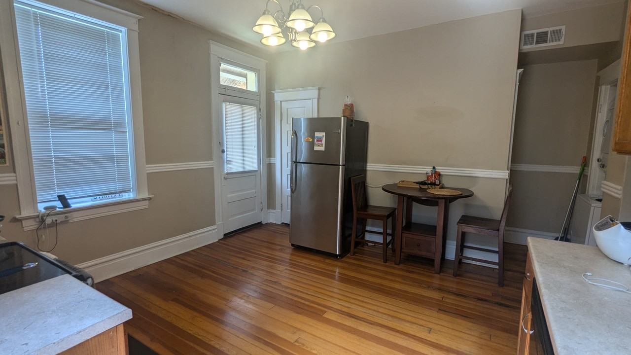 2201 Jules St #2203B - Photo 7 of 16