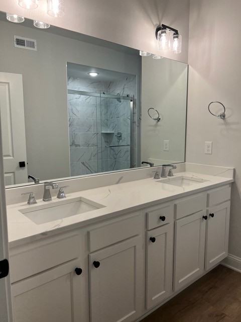 238 Chenoweth Ln #301 - Photo 4 of 10