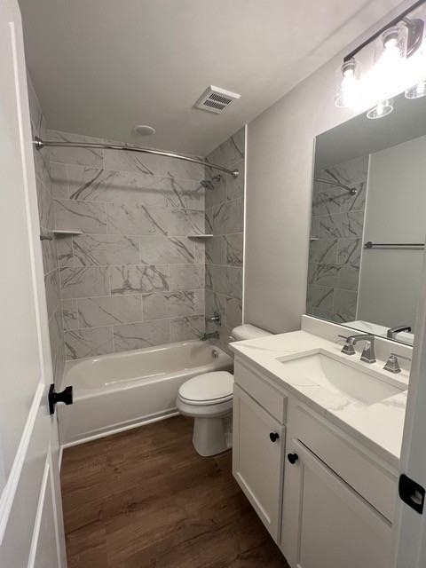 238 Chenoweth Ln #301 - Photo 7 of 10
