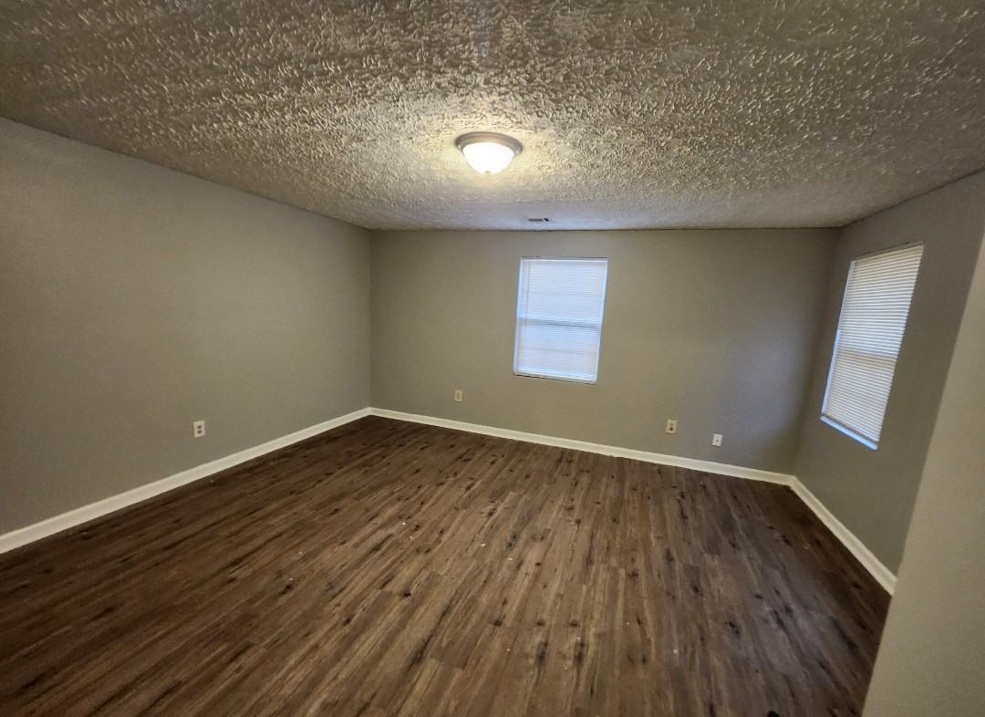 2940 Grand Ave Sw - Photo 3 of 14