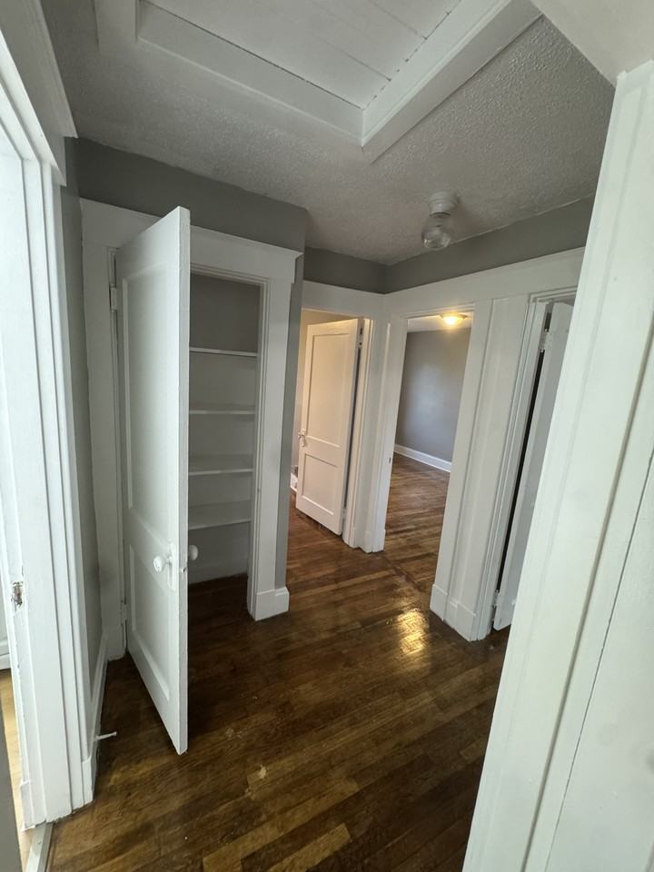 6431 Kennedy Ave - Photo 5 of 14
