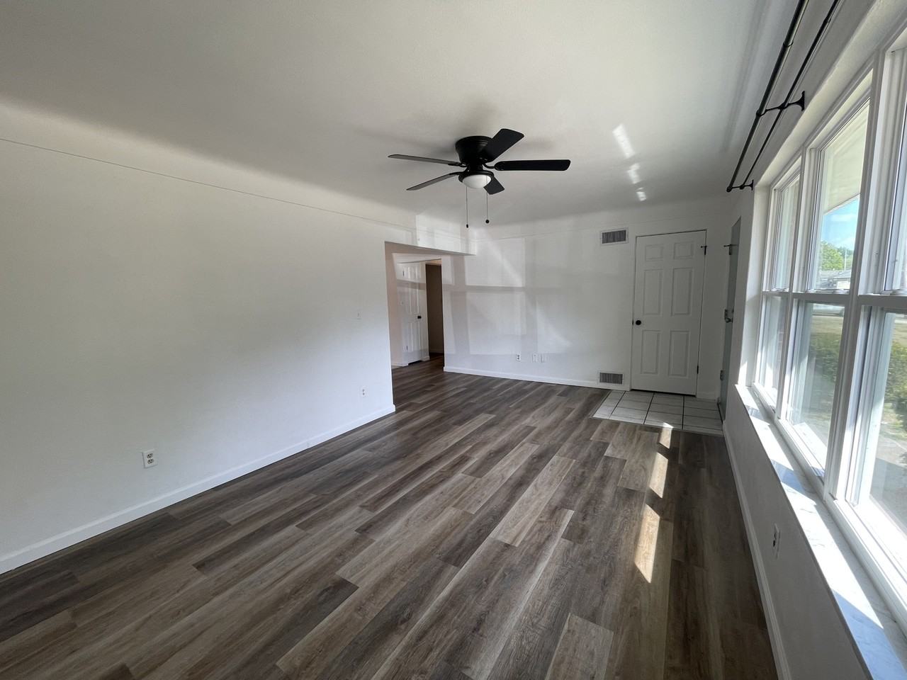 207 Meckfessel Dr - Photo 6 of 23