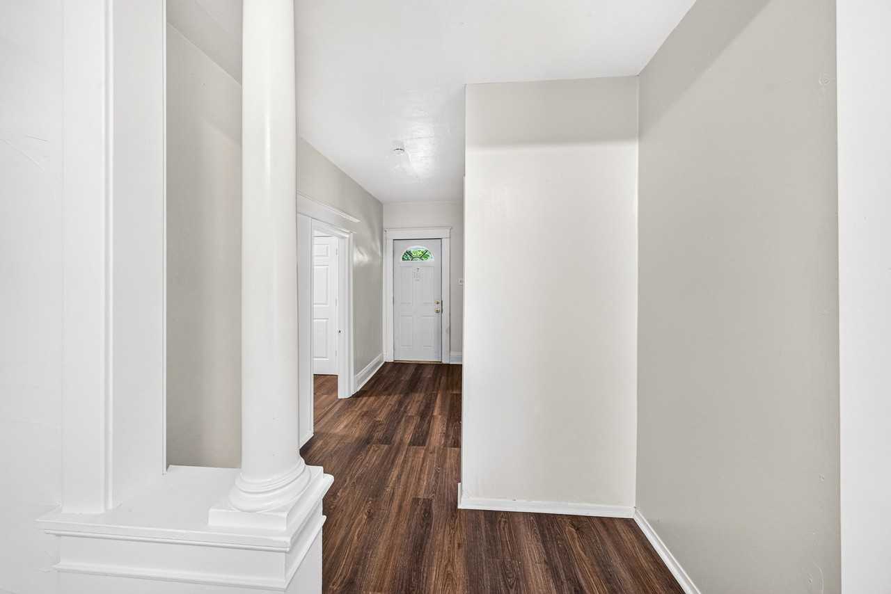 1225 Miami St #A - Photo 2 of 15