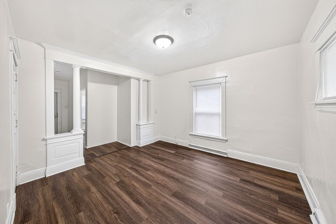 1225 Miami St #A - Photo 3 of 15