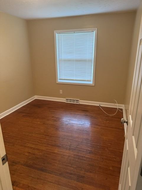 310 Massee Dr - Photo 4 of 12