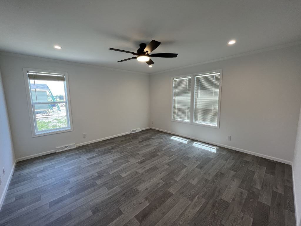5049 Sawgrass Dr - Photo 6 of 26